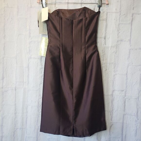 SCOTT/JESSICA MCCLINTOCK Satin Strapless Formal Dress - Picture 6 of 10